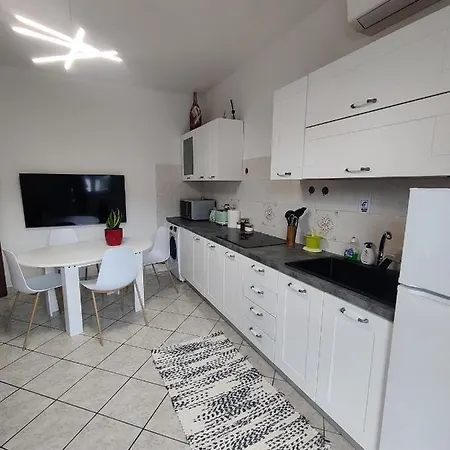 Cerro Flat Apartment Cerro Maggiore Exterior photo